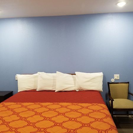 Travis Lodge Motel 16 Oakland Bagian luar foto